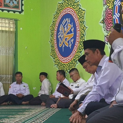 Kakan kemenag Bengkulu Selatan Sholat Dzuhur Bersama  Menyambut Bulan Suci Ramadhan 1446 H