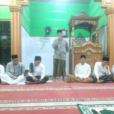 Safari Ramadhan Kemenag Seluma: Kepala KUA Kecamatan Air Periukan Bertugas Sebagai Penceramah