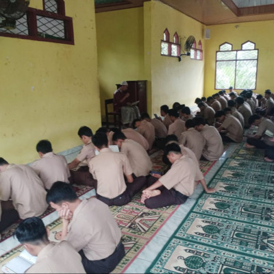 Perkuat Keimanan dan Kebersamaan, MAN 1 Bengkulu Utara Gelar Kegiatan Rutin Ramadhan