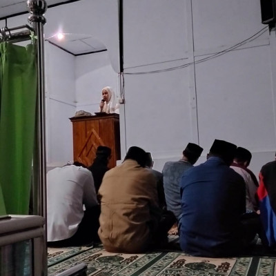 Siswa MTsN 2 Rejang Lebong Sampaikan Kultum Ramadhan di Musholla Darunnajah