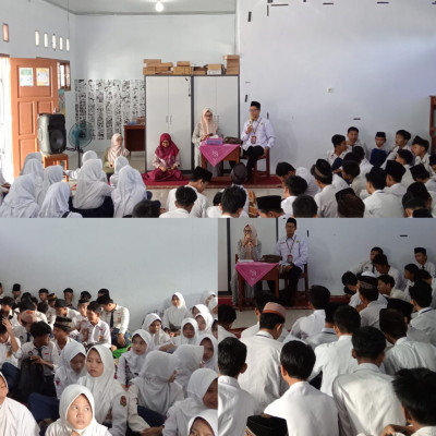 Sanlat Ramadhan di SMP 17 Kota Bengkulu, Penyuluh Agama Tekankan Penguatan Moderasi Beragama 