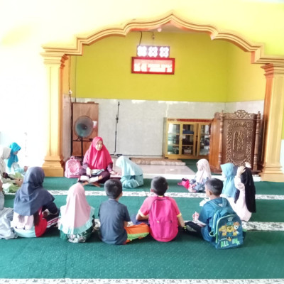 PAI KUA Kampung Melayu Laksanakan Syiar Ramadhan di Masjid Al- Hikmah