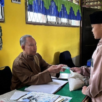 MTsN 2 Rejang Lebong Mulai Terima Pembayaran Zakat Fitrah