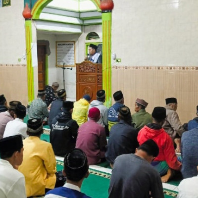 Kepala MTsN 2 Rejang Lebong Resmi Tutup Kegiatan Safari Ramadhan 2025