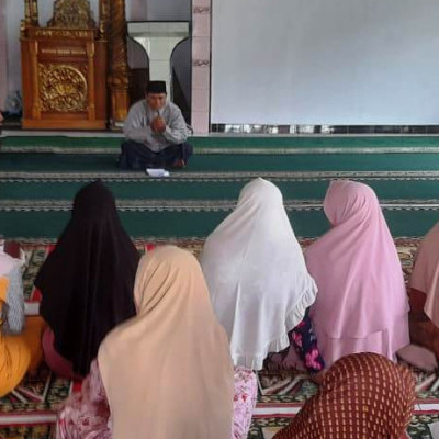 Isi Pengajian, PAI KUA Pondok Kelapa Sampaikan Tema "Fadhilah Shalat Dhuha Dan Shalat Tasbih"