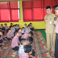 MTs Muara Aman Wajibkan Siswa Untuk Sholat Dhuha