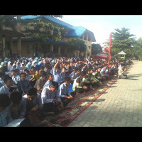 Siswa/i MTsN 1 Kota Bengkulu Galakkan Sholat Dhuha Berjamaah