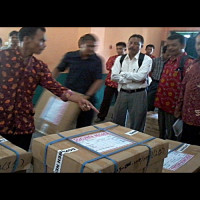 Ka.MTsN PUT Hadiri Pendistribusian Soal UN SMP/MTs