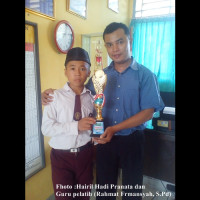 Hairil Hadi Pranata Juara 1 Tenis Meja O2SN Kabupaten Benteng