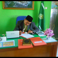 Jelang Ramadhan, Ka. KUA Selupu Rejang Instruksikan Masjid Harus Bersih