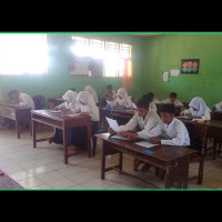 MTs Qaryatul Jihad Pondok Kubang Laksanakan Ujian Akhir Semester