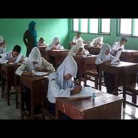 MTsN PUT Laksanakan Ujian Semester II Tahun Ajaran 2013/2014