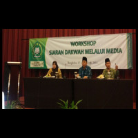 Ka.Seksi Bimas Islam Kemenag Benteng Bersama Penyuluh Ikuti Workshop Siaran Dakwah Melalui Media