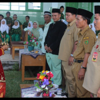 Ka. Kan Kemenag Hadiri Pelepasan Siswa MIN Betungan