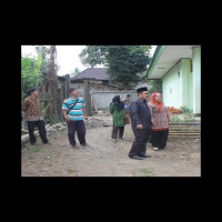 Ka. KanKemenag Kepahiang Tinjau Pembangunan Pagar MTsN 03 Batu Bandung