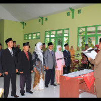 Ka.Kemenag Mukomuko Lantik 7 Kepala Madrasah