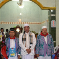 Bupati Lebong Lebas JCH Menuju Embarkasi Haji Antara