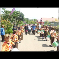 Grup Drum Band MIM Lubuk Kembang Sambut Gubernur Bengkulu 