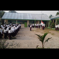 Tumbuhkan Jiwa Patriotisme dan Disiplin, MIN Talang Empat Benteng Upacara Bendera