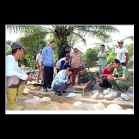 Kemenag Mukomuko Bimbing Masyarakat Ukur Arah Kiblat