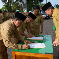 Kantor Kemenag Kota Bengkulu Terima Kendaran Operasional