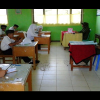 105 Siswa MTsN Muara Aman Laksanakan UAMBN