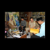 Ka Kemenag Secara Bersamaan Monitoring UN Pada SMAN 1 Kepahiang Bersama Ka Dikpora Provinsi