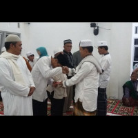 Ka.KanKemenag Benteng Serahkan Bantuan Masjid Desa Palajau