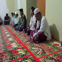 Menjelang Penutupan Ramadhan, Mushollah Nurul Hidayah Adakan Doa Khatam Qur’an 