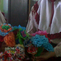 Siswa MIN 01 Dusun Curup RL Membuat Karya Seni Bunga Plastik