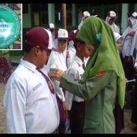 Min 01 Purwodadi Beri Penghargaan Siswa Terdisiplin dan Rapi