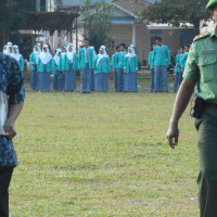 Anggota PAH Pino Raya BS Jadi Petugas Upacara 