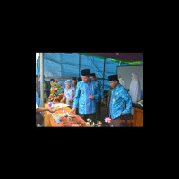 Stand Kemenag Kaur Dikunjungi Bupati