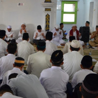 Jajaran Pegawai Kemenag Kota Ikuti  Zikir Dan Doa Bersama