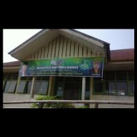 Meriahkan MTQ Provinsi MTsN Kertapati Benteng Pasang Spanduk