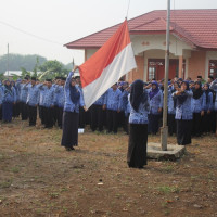 Upacara Bulanan Kantor Kemenag Kota  