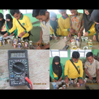 Siswa MTs Nurul Kamal RL Berhasil Buat Baterai Kulit Pisang