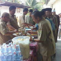 Karyawan Kantor Kemenag Kota Bengkulu Hadiri Syukuran 