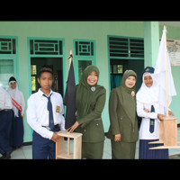 Motivasi Hidup Bersih, Berikan Reward Bendera Hitam dan Putih