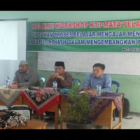 Ka.Kemenag Seluma Buka Acara Pembinaan K-13 di MTSN Tais