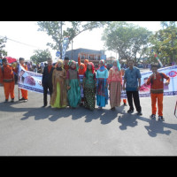 MTsN 2 Kota Bengkulu Ramaikan Karnaval Batik Kain Besurek 