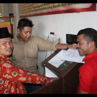 Efektifkan Absensi Jajaran, Kemenag Benteng Pasang Finger Print 5 Jari