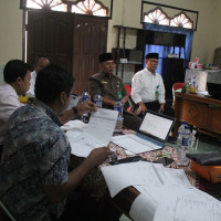 Kakanwil Kunjungi Tim Pendamping Dari Irjend Kemenag RI Di Kemenag Kota Bengkulu 