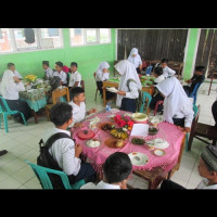 Siswa MTsN Nurul Kamal RL Ikuti Lomba 4 Sehat 5 Sempurna