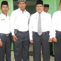 Ka. KUA Pino Raya Foto Bersama Kakan Kemenag