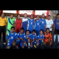 MTsN PUT Latihan Futsal Bersama Tim Asta FC 