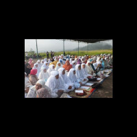 MAN 2 Kepahiang Sholat Sunat Gerhana Matahari