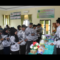 Ka.Madrasah Se-Benteng Tergabung Kepengurusan PGRI  