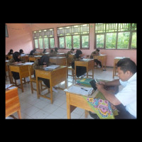 81 Siswa MAN Seluma Sukses Laksanakan UN 2016