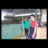 Ka. Subbag TU Pantau Latihan Futsal Tim Kemenag